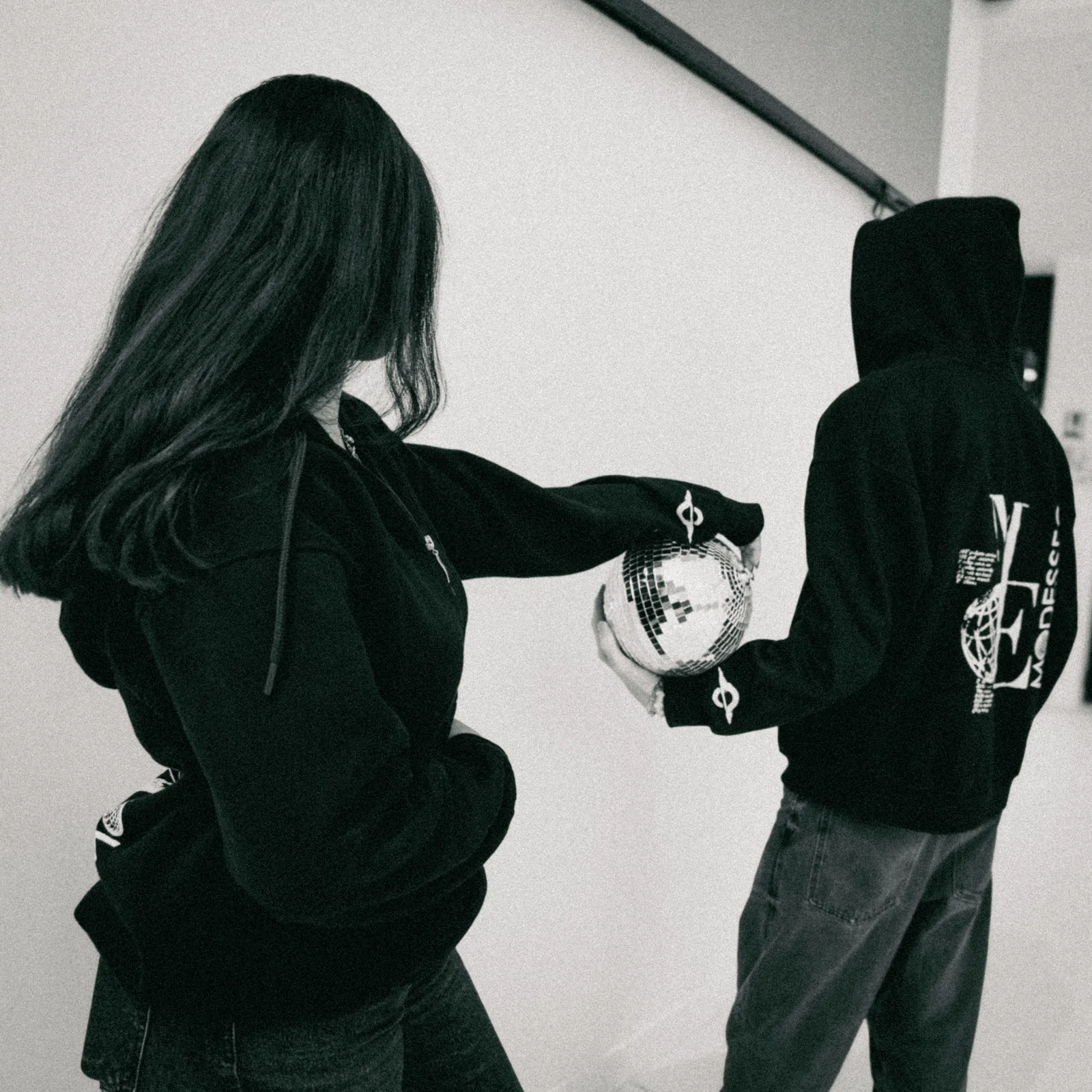 Modessec hoodie 6