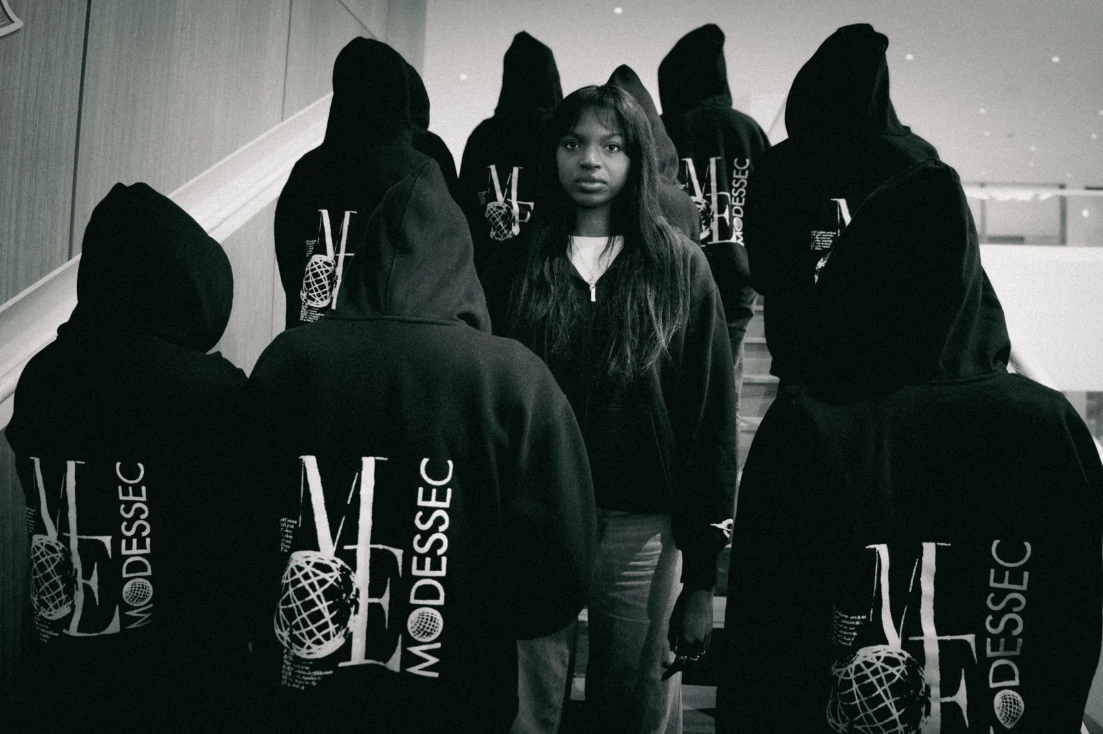 Modessec hoodie 15