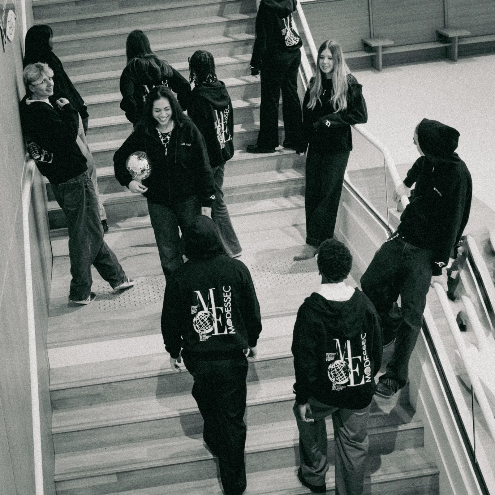 Modessec hoodie 22