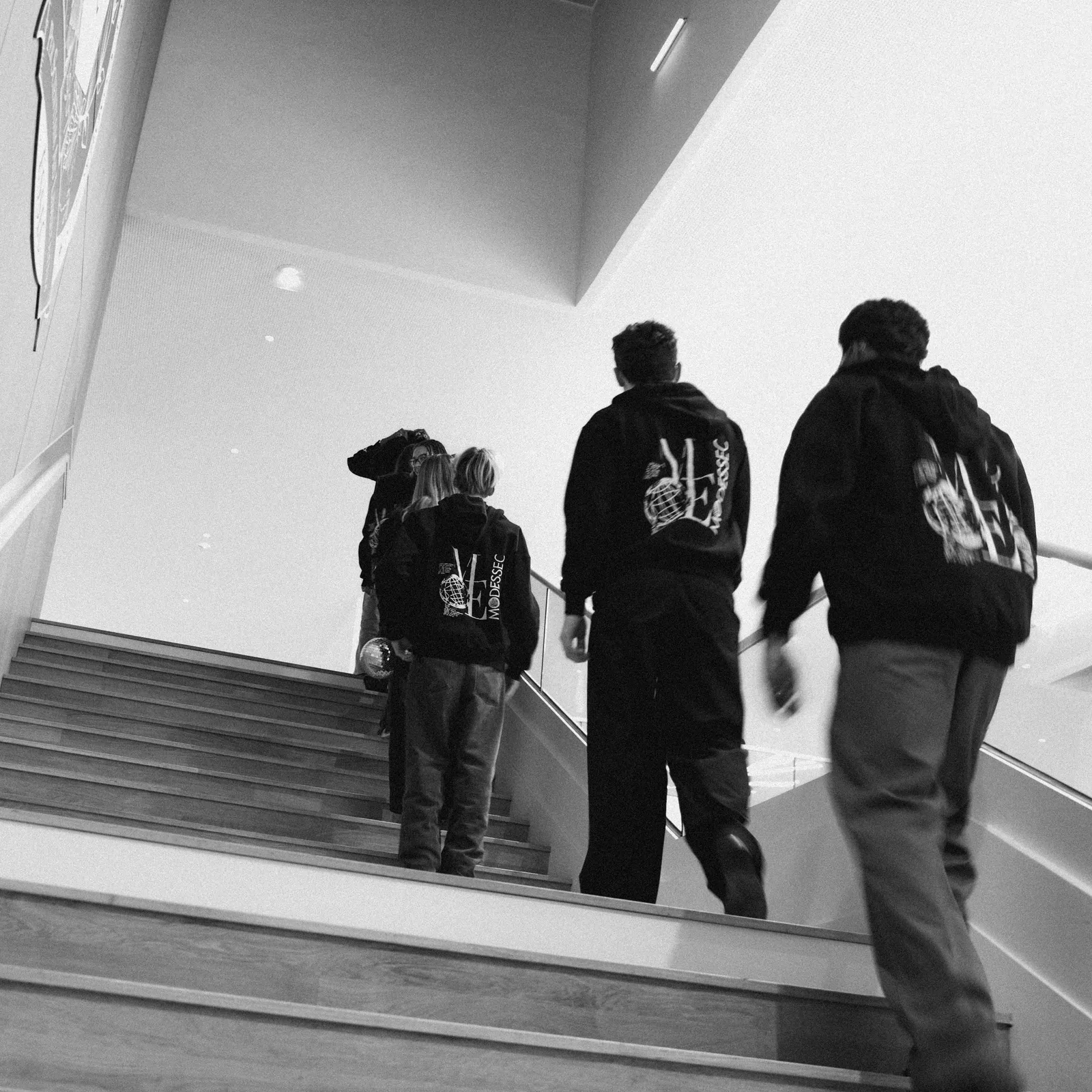 Modessec hoodie 28
