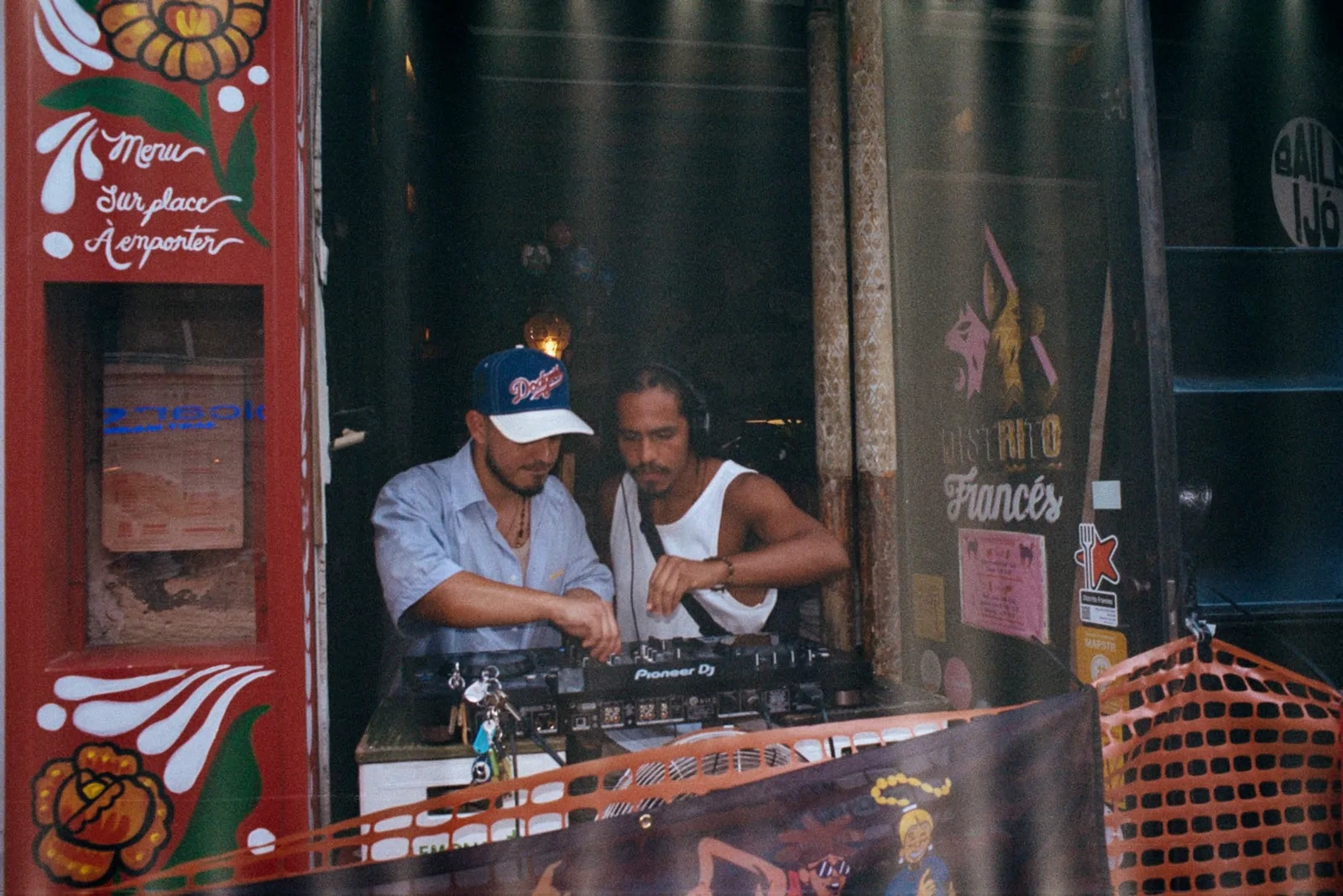 Cinestill 400, 35mm film 3
